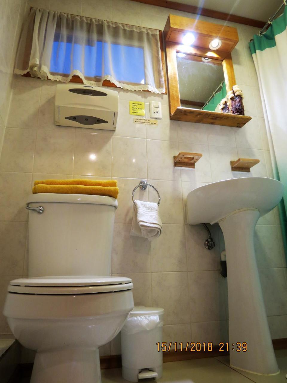 Bed and Breakfast Big Bang Patagonia - Traveler Assistance Puerto Natales Exterior foto